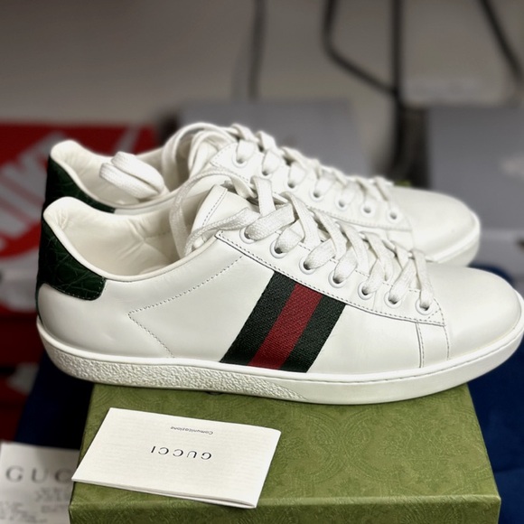 Gucci White Leather Sneakers - Picture 2 of 11